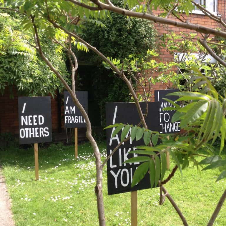 Melanie Thompson - Viral Texts (installation, 2020)